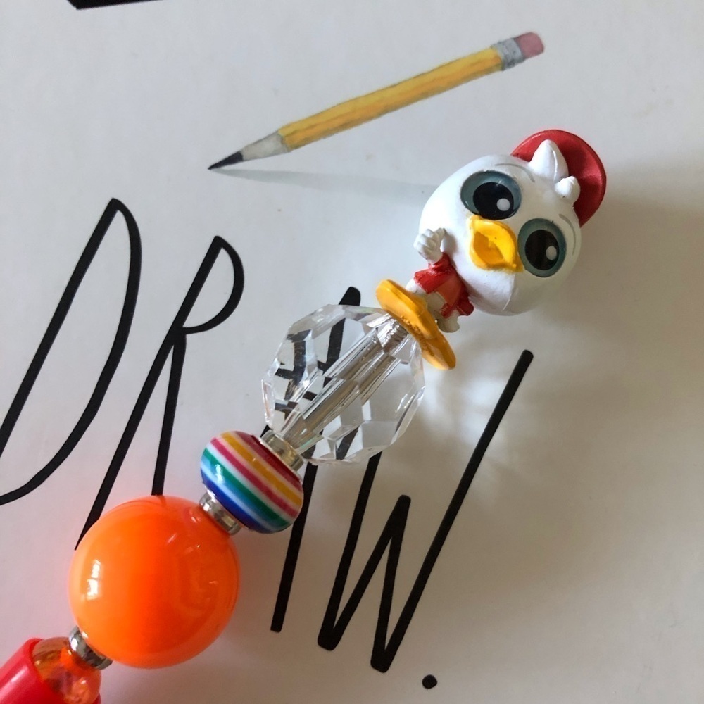 Disney Doorables: Mickey Mouse & Friends: Huey Duck handmade beaded pen